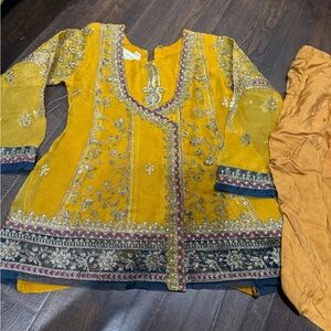 Embroidered Yellow Women's Kurta with Silver Accents